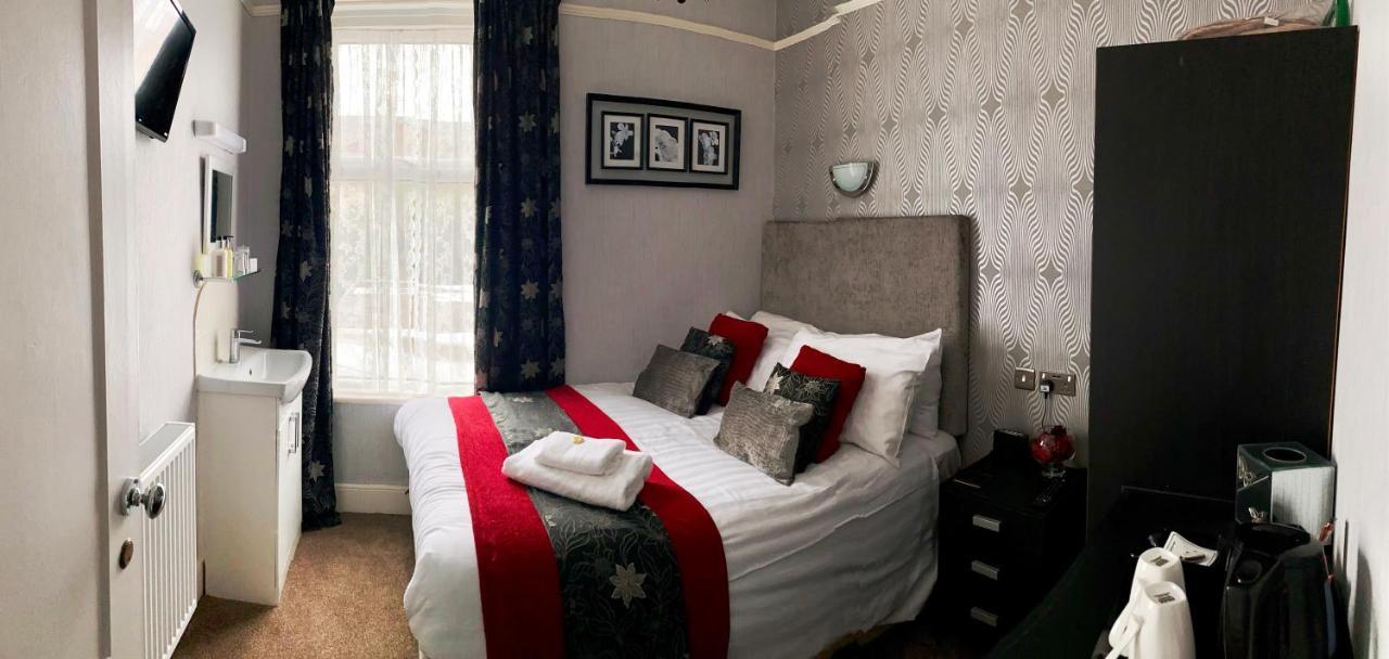 Adelphi Guest House Southport Buitenkant foto