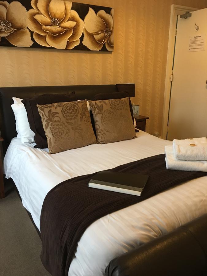 Adelphi Guest House Southport Buitenkant foto