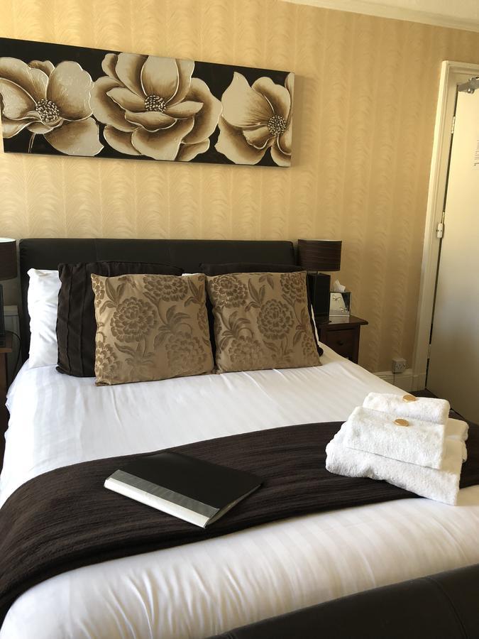 Adelphi Guest House Southport Buitenkant foto