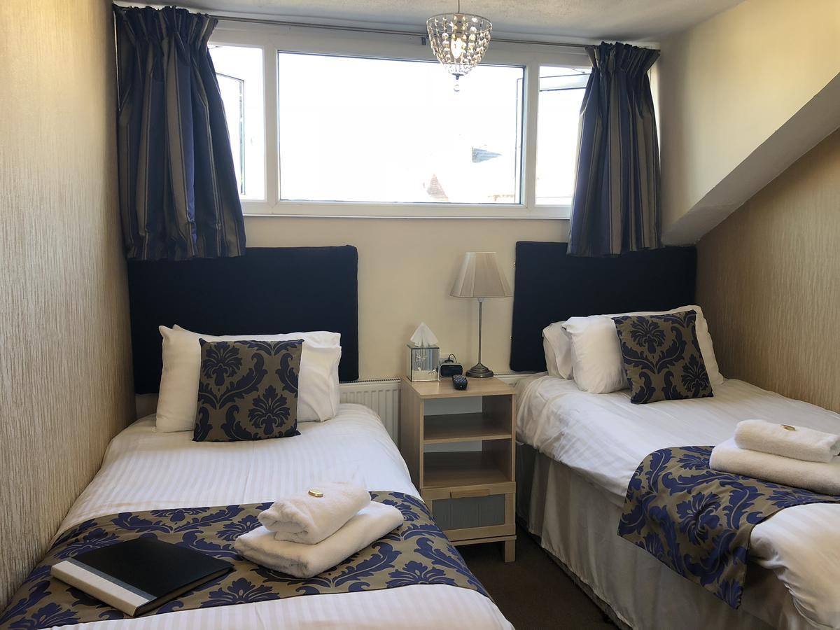 Adelphi Guest House Southport Buitenkant foto