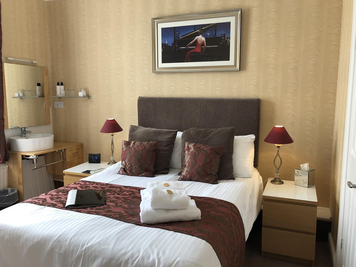 Adelphi Guest House Southport Buitenkant foto