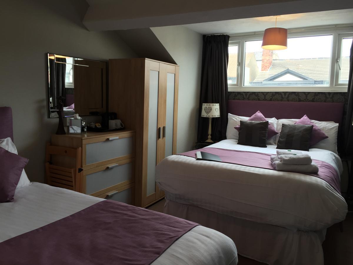 Adelphi Guest House Southport Buitenkant foto